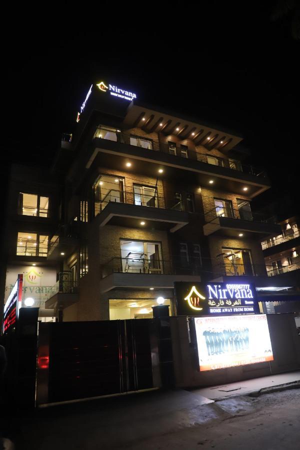 Nirvana Rooms Gurgaon Buitenkant foto